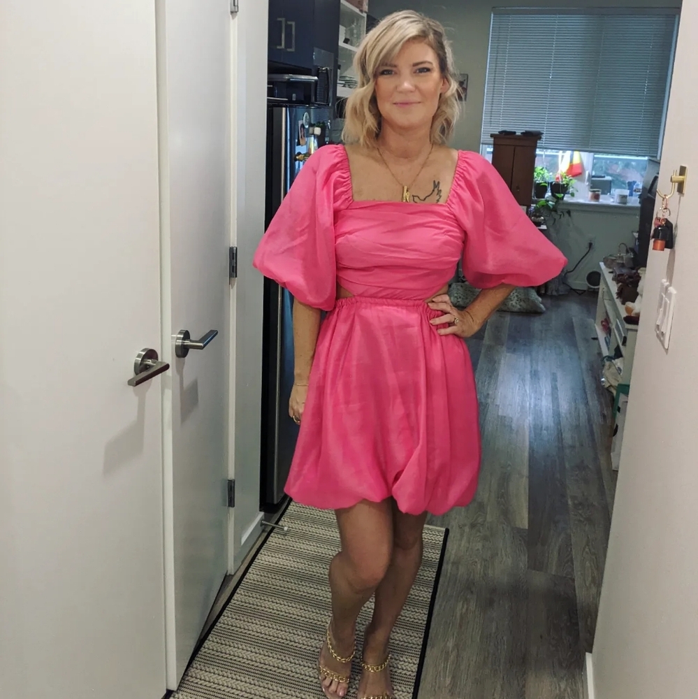 Pink puff sleeve dress - Picture 5 of 5